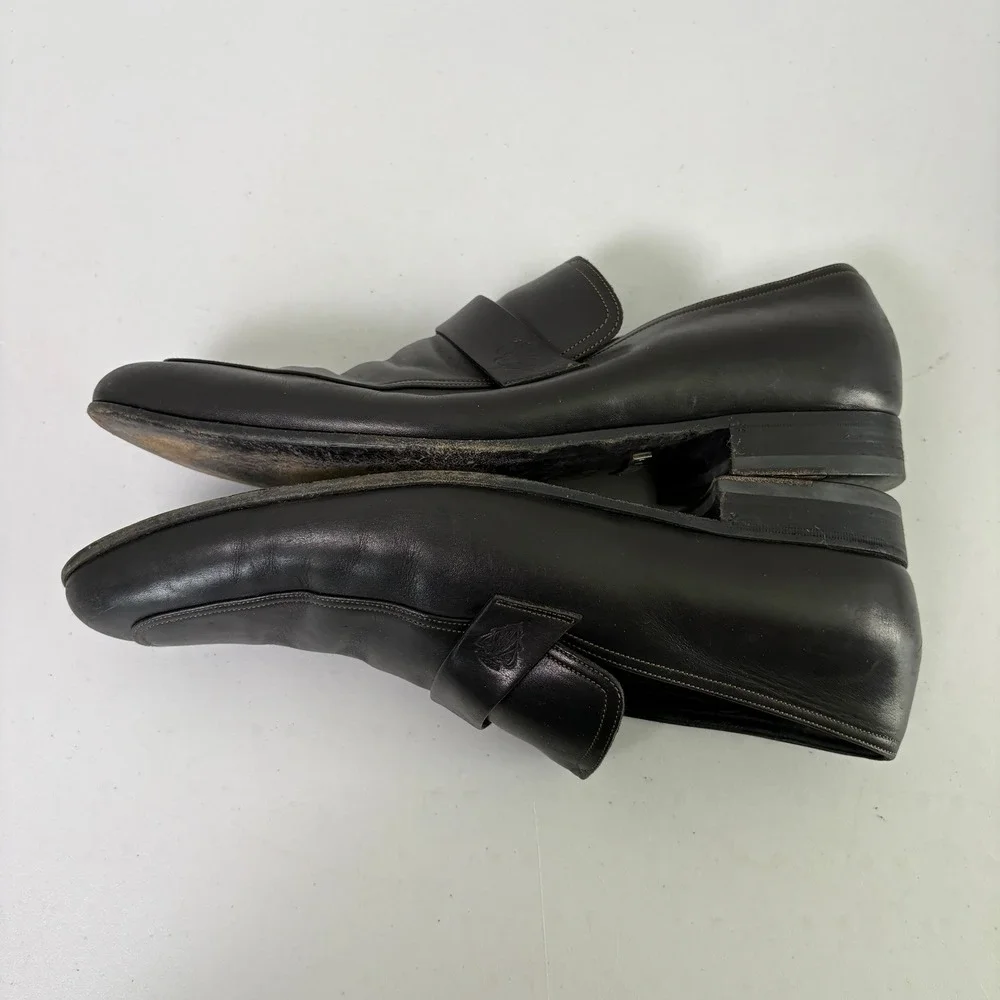 Gucci Loafers Mens 9.5 E Black Leather Crest Embossed Slip On Italy Dress Shoes